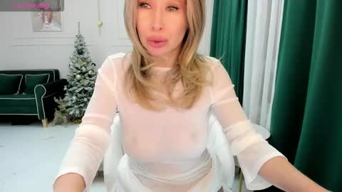 Jolie Ozolla online show from 12.05.25