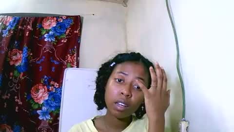 Snapshot of joliekah27 chatting on 01.26.25 joliekah27 online show from 01.26.25