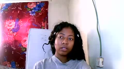 Snapshot of joliekah27 chatting on 01.27.25 joliekah27 online show from 01.27.25