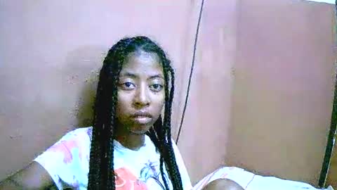 Snapshot of joliekah27 chatting on 03.02.25 joliekah27 online show from 03.02.25