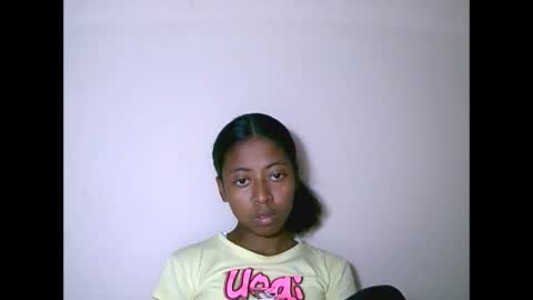 Snapshot of joliekah27 chatting on 09.17.25 joliekah27 online show from 09.17.25