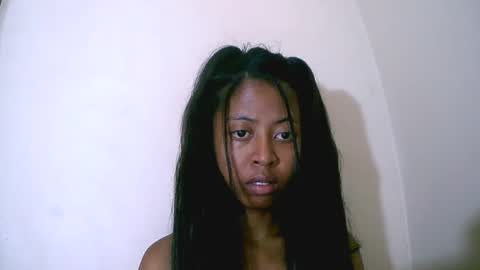 joliekah27 online show from 11.15.25