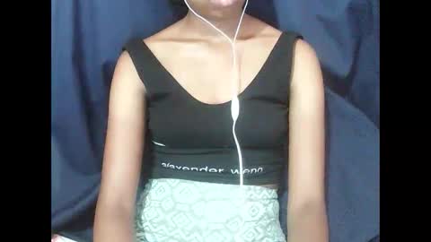 joliekah27 online show from 02.25.26