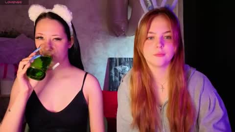 Polly  online show from 04.19.26