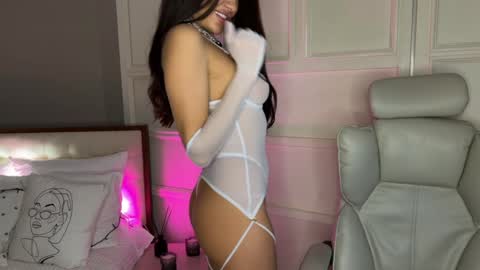 Snapshot of jolly_kris chatting on 01.24.25 Kristina online show from 01.24.25