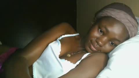 jollynabeb online show from 11.24.25