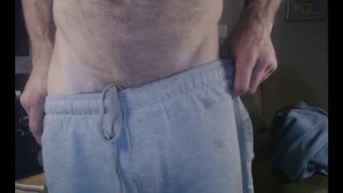 Snapshot of jonariesxxx chatting on 05.16.26 Jon Aries online show from 05.16.26