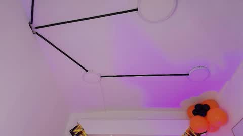 Jonas  online show from 10.16.25