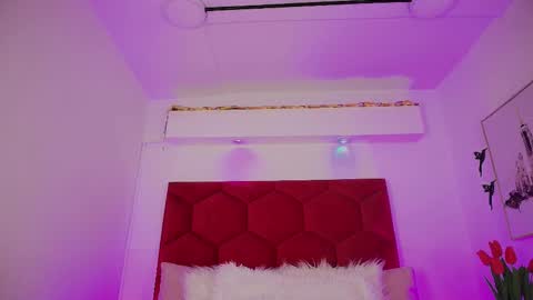 Jonas  online show from 11.04.25