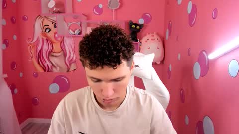 Snapshot of jonny_dark chatting on 10.12.25 Jonny online show from 10.12.25