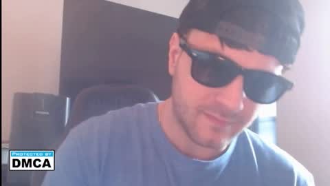 Snapshot of jonnybananas69 chatting on 04.18.26 Jonny Bans online show from 04.18.26