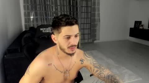 Snapshot of jonnyporn1 chatting on 02.17.26 jonnyporn1 online show from 02.17.26