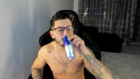 Snapshot of jonnyporn1 chatting on 02.20.26 jonnyporn1 online show from 02.20.26