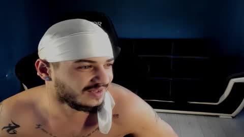 Snapshot of jonnyporn1 chatting on 03.03.26 jonnyporn1 online show from 03.03.26