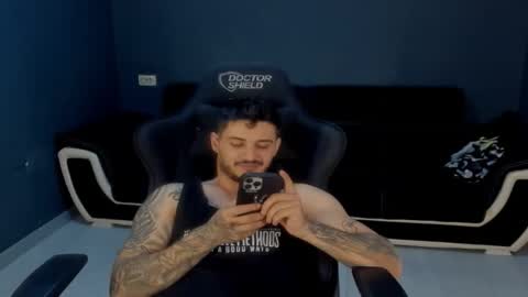 jonnyporn1 online show from 03.18.26