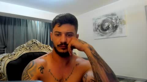 Snapshot of jonnyporn1 chatting on 06.14.26 jonnyporn1 online show from 06.14.26