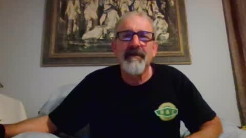 Snapshot of jony_five chatting on 06.06.26 Jon online show from 06.06.26