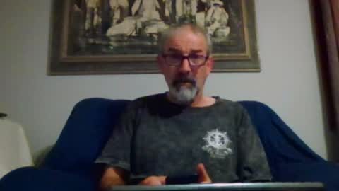 Snapshot of jony_five chatting on 07.06.26 Jon online show from 07.06.26