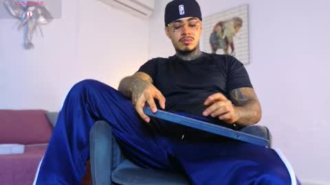 Jordan Smith online show from 12.22.25