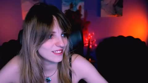 Snapshot of jose_fairy chatting on 11.19.25 jose_fairy online show from 11.19.25