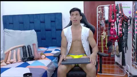 jose_rumbero91 online show from 02.24.26