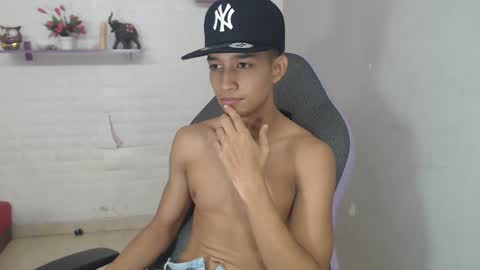 jose_sexycumm online show from 03.04.25
