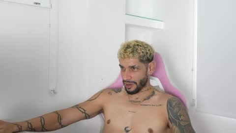 jose_wc online show from 04.20.26