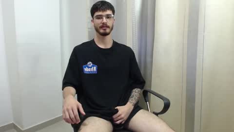 Snapshot of joseh0se chatting on 02.03.26 alejandro online show from 02.03.26