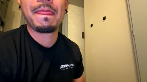 Snapshot of joselopez22331 chatting on 06.08.26 J online show from 06.08.26