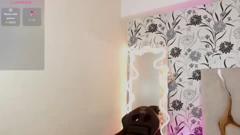 Joselyn  online show from 11.22.25