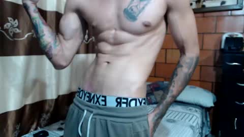 Snapshot of joseph_fit chatting on 03.10.25 joseph online show from 03.10.25