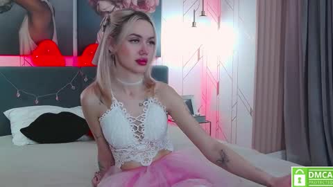 Snapshot of josephine_rowe chatting on 03.03.26 josephine_rowe online show from 03.03.26