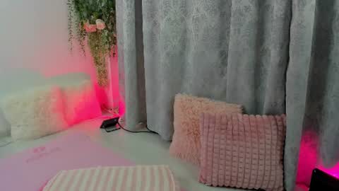 Snapshot of josephinemoon chatting on 07.05.26 Josephine online show from 07.05.26
