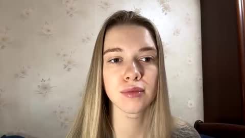 Snapshot of josephstahnke chatting on 12.16.25 Anessa online show from 12.16.25