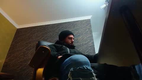 Snapshot of joshknights chatting on 11.29.25 JoshKnight online show from 11.29.25