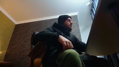 Snapshot of joshknights chatting on 12.01.25 JoshKnight online show from 12.01.25