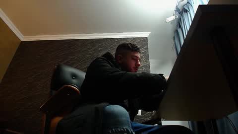 Snapshot of joshknights chatting on 12.04.25 JoshKnight online show from 12.04.25