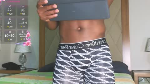 Snapshot of joshloganx chatting on 12.20.24 joshloganx online show from 12.20.24