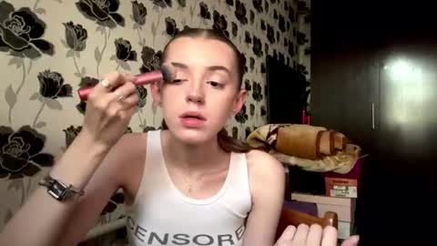 Snapshot of josiedeibel chatting on 07.21.26 Luna online show from 07.21.26