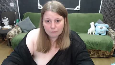 josiesun771 online show from 06.19.26