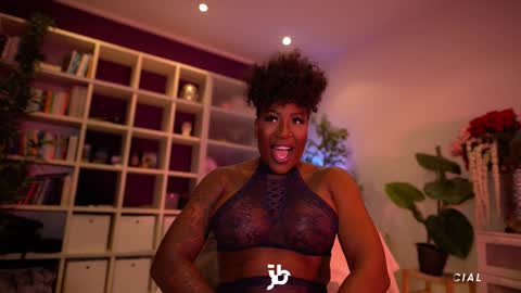 Snapshot of josyblack chatting on 01.14.25 josyblack online show from 01.14.25