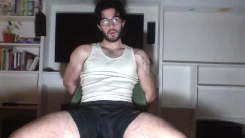 Snapshot of jotarojas1 chatting on 06.19.26 jotarojas1 online show from 06.19.26