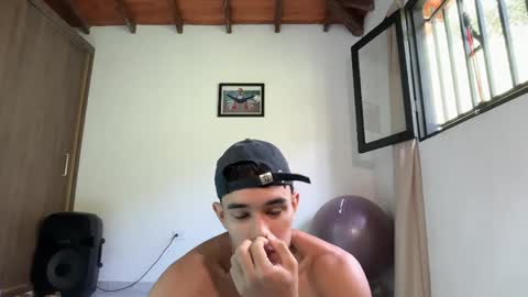 Im Jouliano online show from 04.19.26