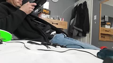 Snapshot of jpizzy23 chatting on 01.30.25 dLowfrk online show from 01.30.25