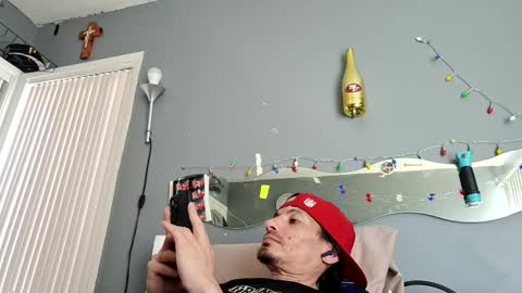 Snapshot of jpizzy23 chatting on 10.11.25 dLowfrk online show from 10.11.25
