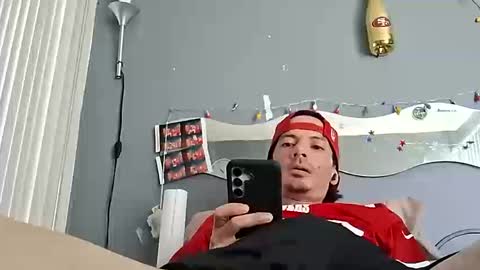 Snapshot of jpizzy23 chatting on 10.12.25 dLowfrk online show from 10.12.25
