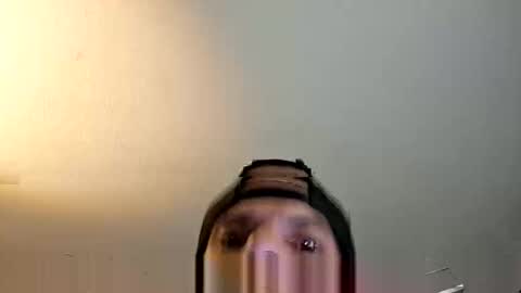Snapshot of jpizzy23 chatting on 10.15.25 dLowfrk online show from 10.15.25