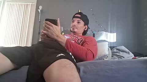 Snapshot of jpizzy23 chatting on 10.15.25 dLowfrk online show from 10.15.25