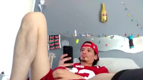 Snapshot of jpizzy23 chatting on 10.20.25 dLowfrk online show from 10.20.25