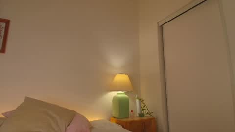 Jsmine  and sometimes Beaulooks online show from 02.28.25